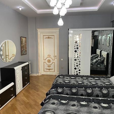 Park Azure Louvre Apartment Baku Ngoại thất bức ảnh