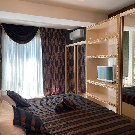 Park Azure Louvre Apartment Baku Ngoại thất bức ảnh