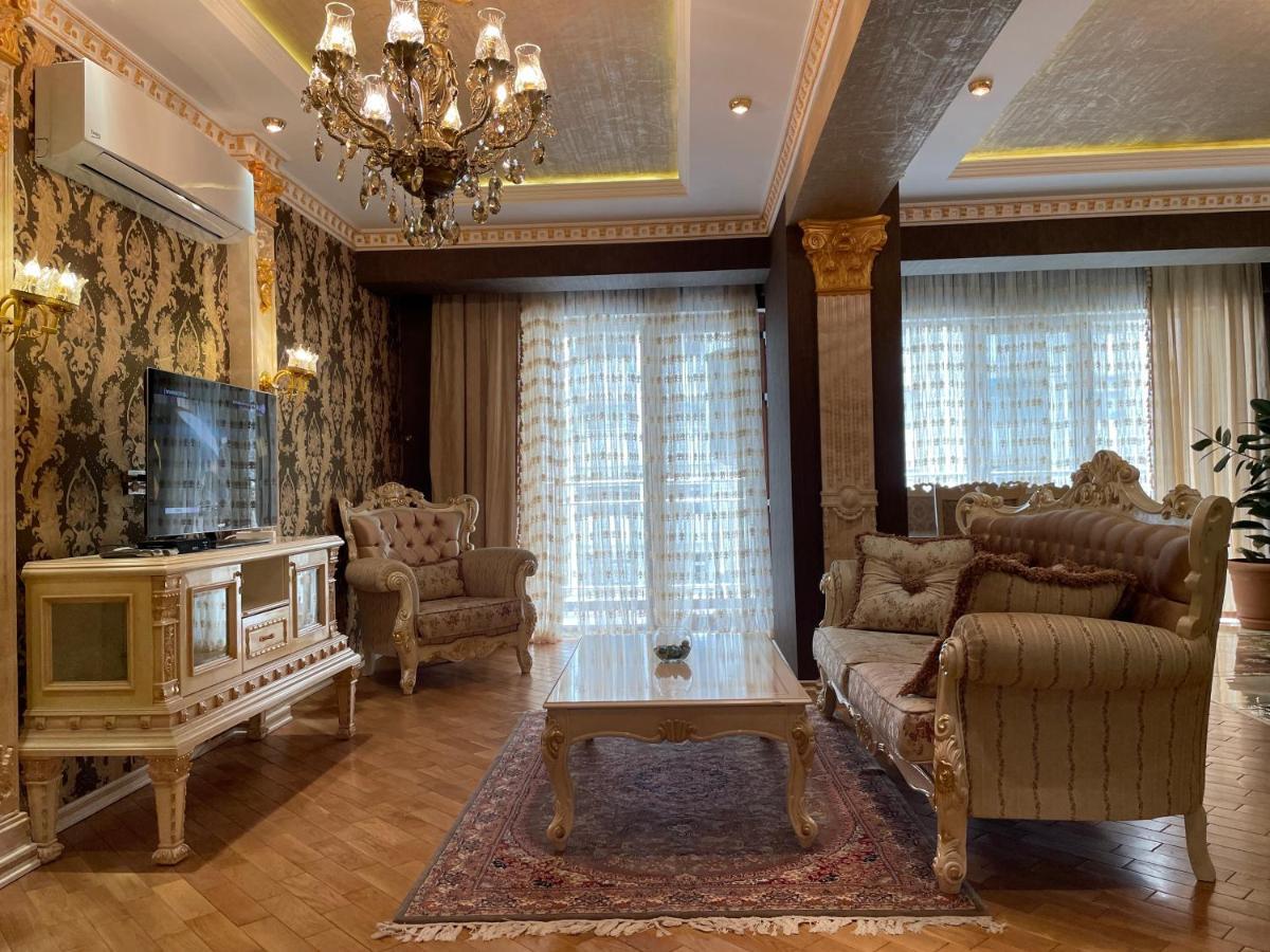 Park Azure Louvre Apartment Baku Ngoại thất bức ảnh