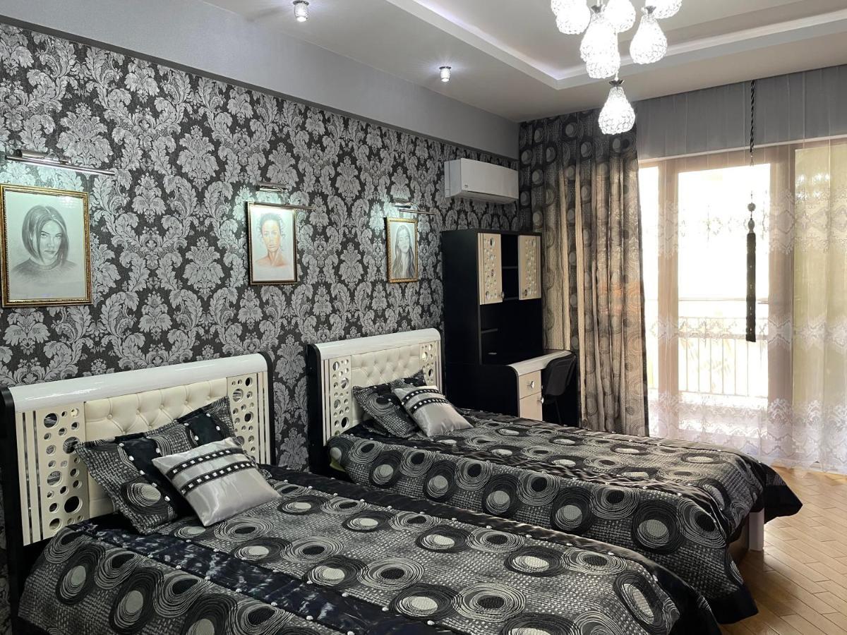 Park Azure Louvre Apartment Baku Ngoại thất bức ảnh